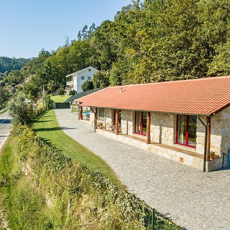 Assento Do Cavado By House And People Villa Valdosende Bagian luar foto