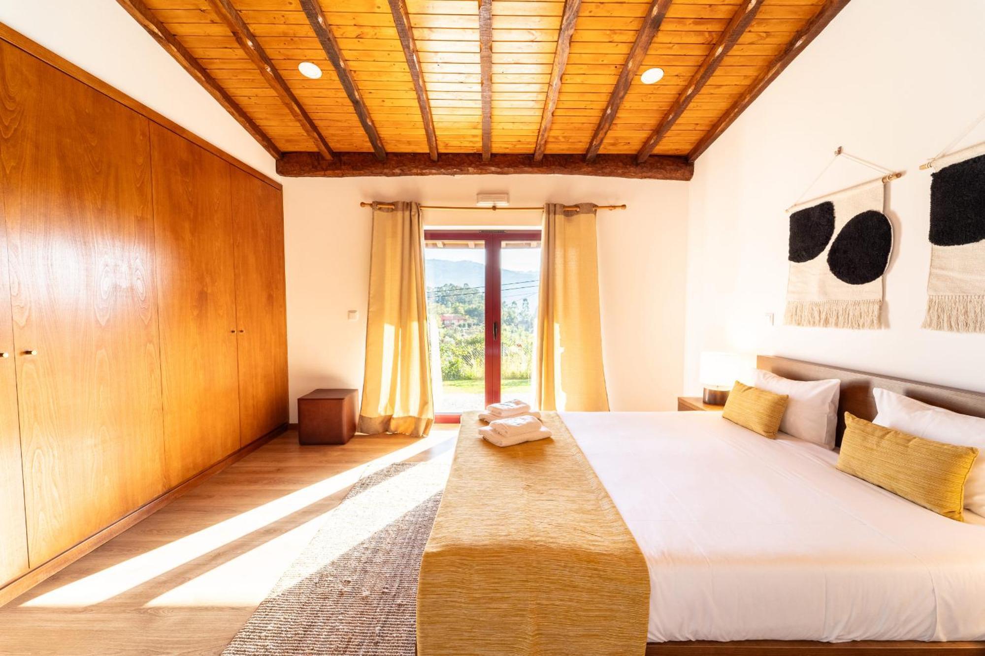 Assento Do Cavado By House And People Villa Valdosende Bagian luar foto